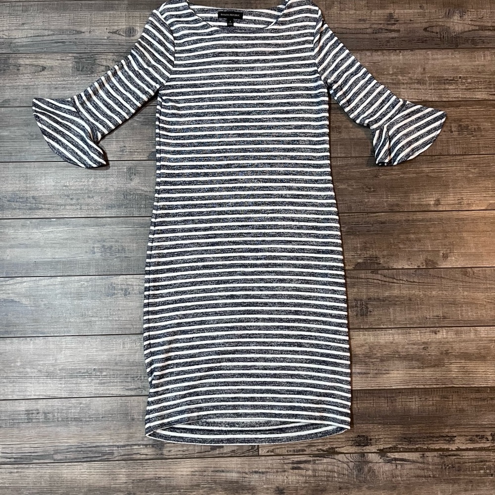 Banana Republic Black and White Striped Long Sleeve Dress
